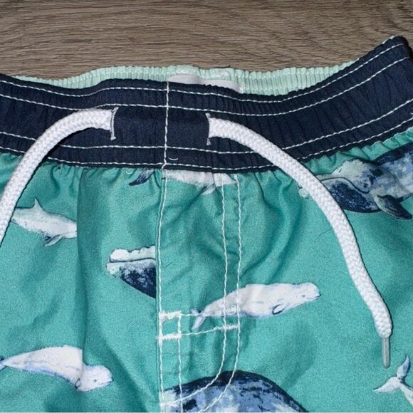 Kid's Old Navy Whale Print Swimsuit Board Shorts - Picture 3 of 5